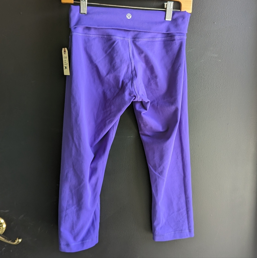 Lululemon Purple Capri Leggings